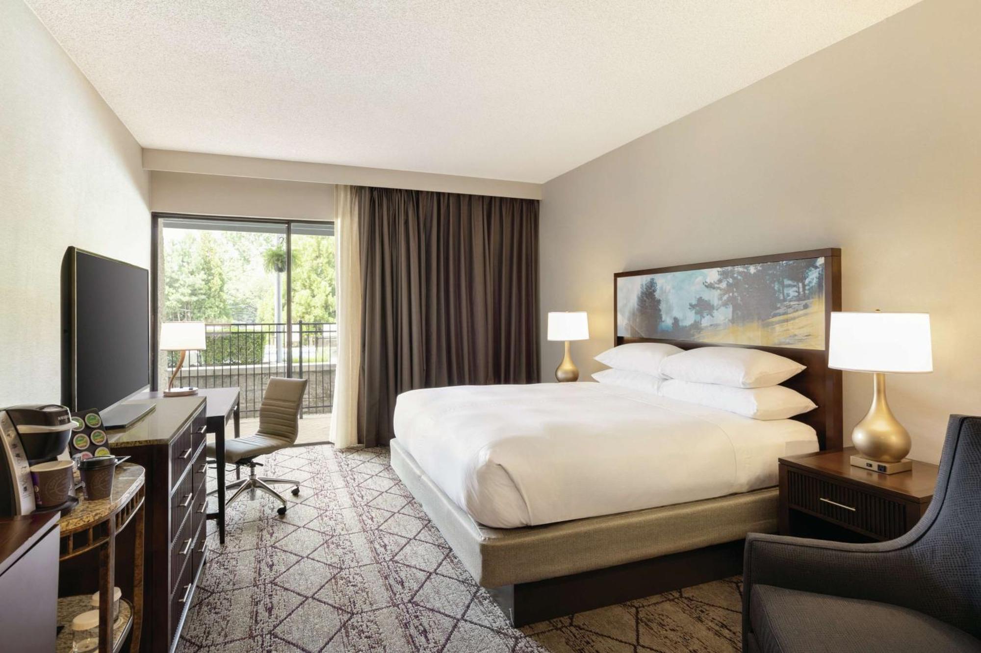 Doubletree By Hilton Atlanta Northeast/Northlake Tucker Exterior photo
